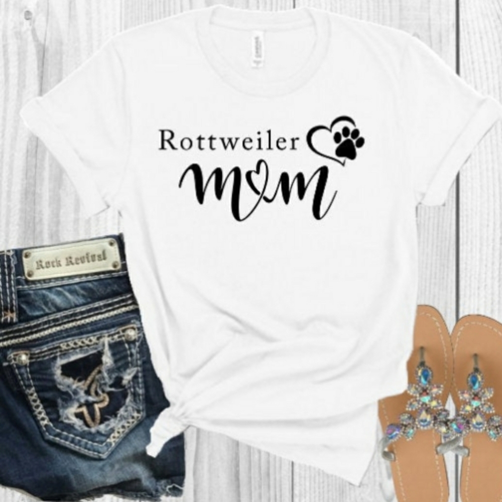 Rottweiler mom shirt